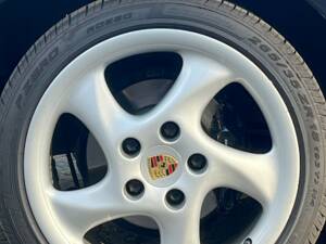 Image 11/26 of Porsche 928 GTS (1995)