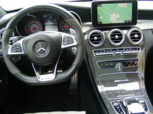 Image 4/20 of Mercedes-Benz C 63 S AMG (2017)