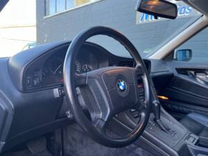 Imagen 3/5 de BMW 840Ci (1996)