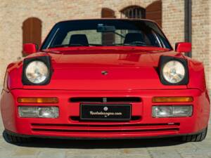 Image 4/50 de Porsche 944 Turbo S (1988)