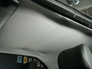 Immagine 17/30 di Mercedes-Benz E 320 &quot;Final Edition&quot; (1997)