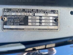 Bild 19/26 von Mercedes-Benz 280 SLC (1978)