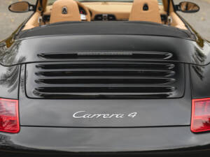 Bild 56/96 von Porsche 911 Carrera 4 (2006)