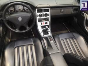 Image 34/72 de Mercedes-Benz SLK 200 Kompressor (2003)