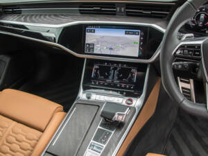 Imagen 21/23 de Audi RS6 Avant (2023)