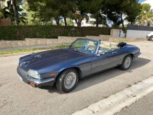 Image 12/20 de Jaguar XJS 5.3 V12 (1991)