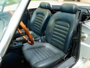 Bild 40/50 von Alfa Romeo 2.0 Spider (1985)