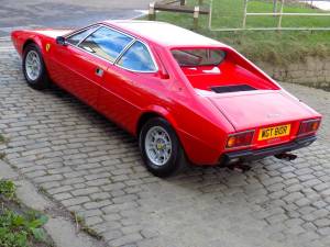 Image 7/50 de Ferrari 308 GT4 (1977)