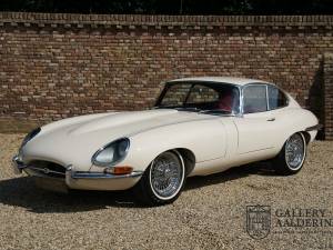 Image 15/50 de Jaguar Type E 3.8 (1964)