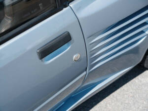 Image 38/50 of Peugeot 205 GTi 1.9 (1990)