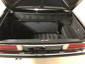 Imagen 12/31 de Mercedes-Benz 560 SL (1986)