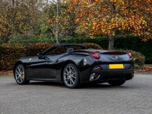 Immagine 3/36 di Ferrari California (2012)