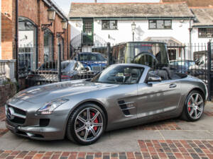 Image 6/26 of Mercedes-Benz SLS AMG Roadster (2013)