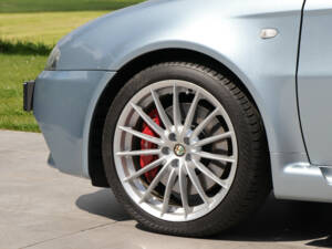Bild 28/50 von Alfa Romeo 147 3.2 GTA (2005)