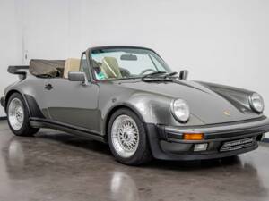 Imagen 3/27 de Porsche 911 Turbo 3.3 (1988)