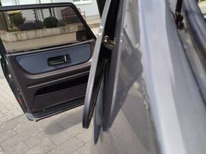 Image 19/51 of Saab 900 Turbo (1991)