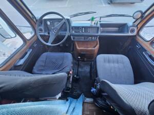 Bild 4/14 von Mercedes-Benz T1 307 D (1979)