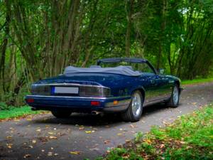 Image 11/29 de Jaguar XJS 6.0 (1994)