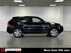Bild 4/15 von Porsche Cayenne Turbo S (2006)