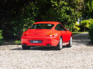 Bild 9/13 von Porsche 911 Carrera (1997)