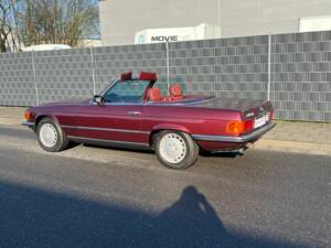 Image 4/17 of Mercedes-Benz 280 SL (1985)