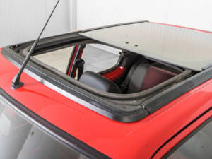 Image 42/50 of Peugeot 205 GTi 1.6 (1986)
