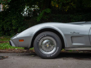 Imagen 4/7 de Chevrolet Corvette Stingray (1976)