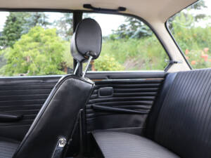 Image 40/50 of BMW 2002 (1970)