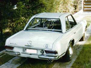 Image 3/18 of Mercedes-Benz 230 SL (1966)