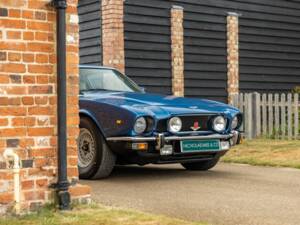 Image 18/50 of Aston Martin V8 EFi (1987)