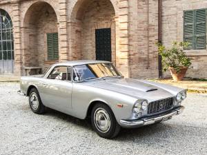 Afbeelding 16/50 van Lancia Flaminia GT Touring (1963)