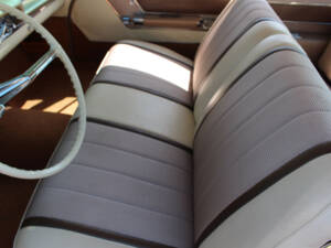 Image 18/30 of Oldsmobile 98 Holiday SceniCoupe (1959)