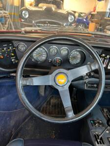 Image 13/15 of Ferrari Dino 208 GT4 (1978)