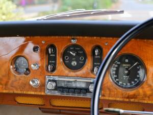 Image 28/50 of Bentley S 3 Continental (1962)