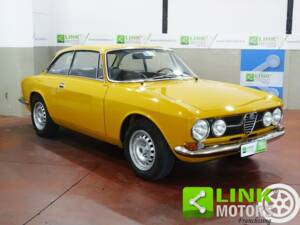 Image 5/10 of Alfa Romeo 1750 GT Veloce (1968)