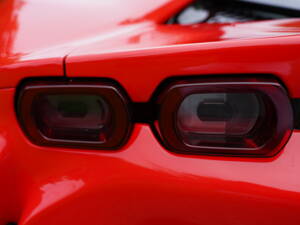 Immagine 11/18 di Ferrari SF90 Stradale (2020)