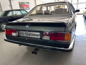 Image 8/23 de BMW 635 CSi (1985)