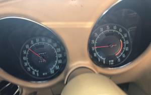 98km/h=1600 rpm, eco diferential and 5 speed gearbox cca 11l/100km