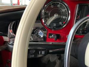 Image 57/64 de Mercedes-Benz 280 SL (1969)