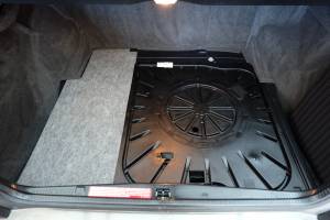 Bild 61/73 von Mercedes-Benz 230 E (1991)