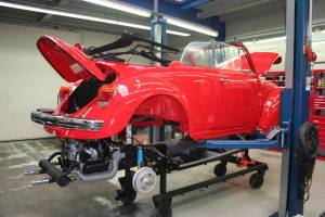 Image 27/41 de Volkswagen Coccinelle 1303 LS (1975)