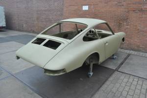 Image 49/78 of Porsche 911 2.0 S (1966)