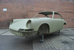 Image 44/78 of Porsche 911 2.0 S (1966)