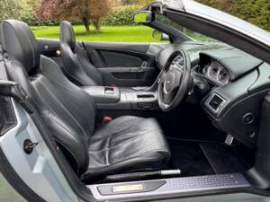 Immagine 20/28 di Aston Martin DB 9 (2009)
