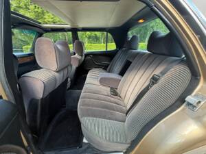 Image 6/10 of Mercedes-Benz 280 SE (1976)