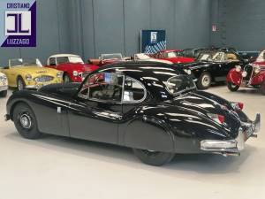 Image 33/64 of Jaguar XK 140 FHC (1956)
