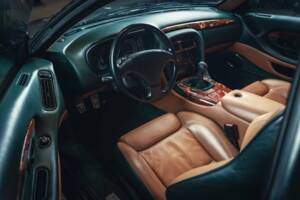 Bild 7/15 von Aston Martin DB 7 Vantage (2001)
