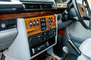 Image 25/32 of Mercedes-Benz 300 GD (kurz) (1992)