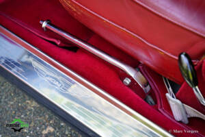Image 10/46 of Jaguar Mk II 3.8 (1962)