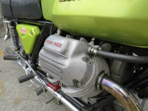 Image 18/45 of Moto Guzzi V7 Sport (1973)